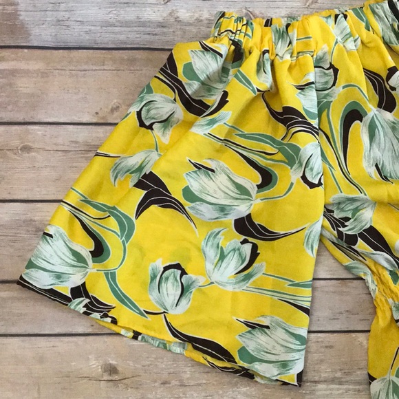 [SOLD]Hong Fa Fu Shi Floral Off-Shoulder Top - Picture 3 of 8